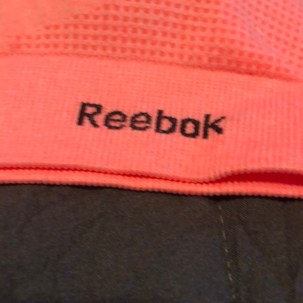 NWT Reebok XS Seamless Strappy Cami Bra - Picture 4 of 6